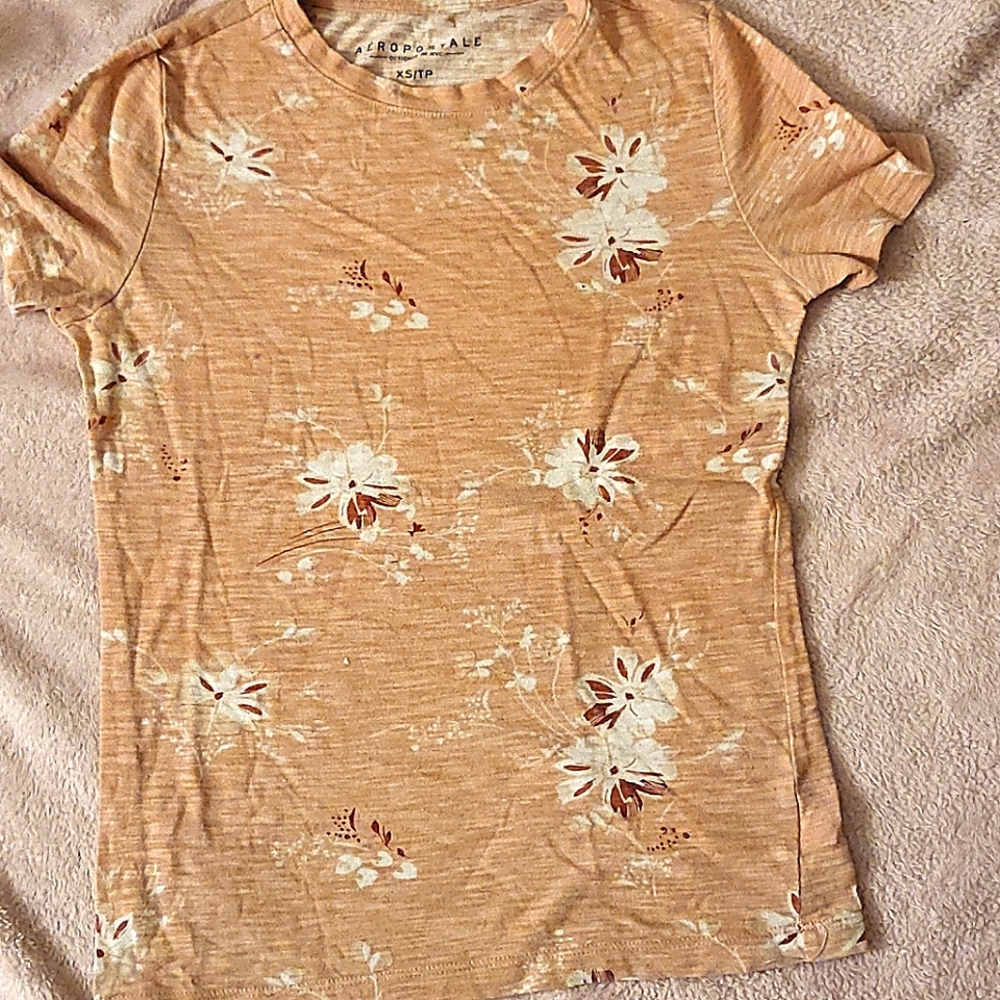 Pink floral print short sleeved shirt